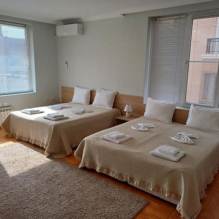 Guest Rooms Deva Burgas Exterior foto