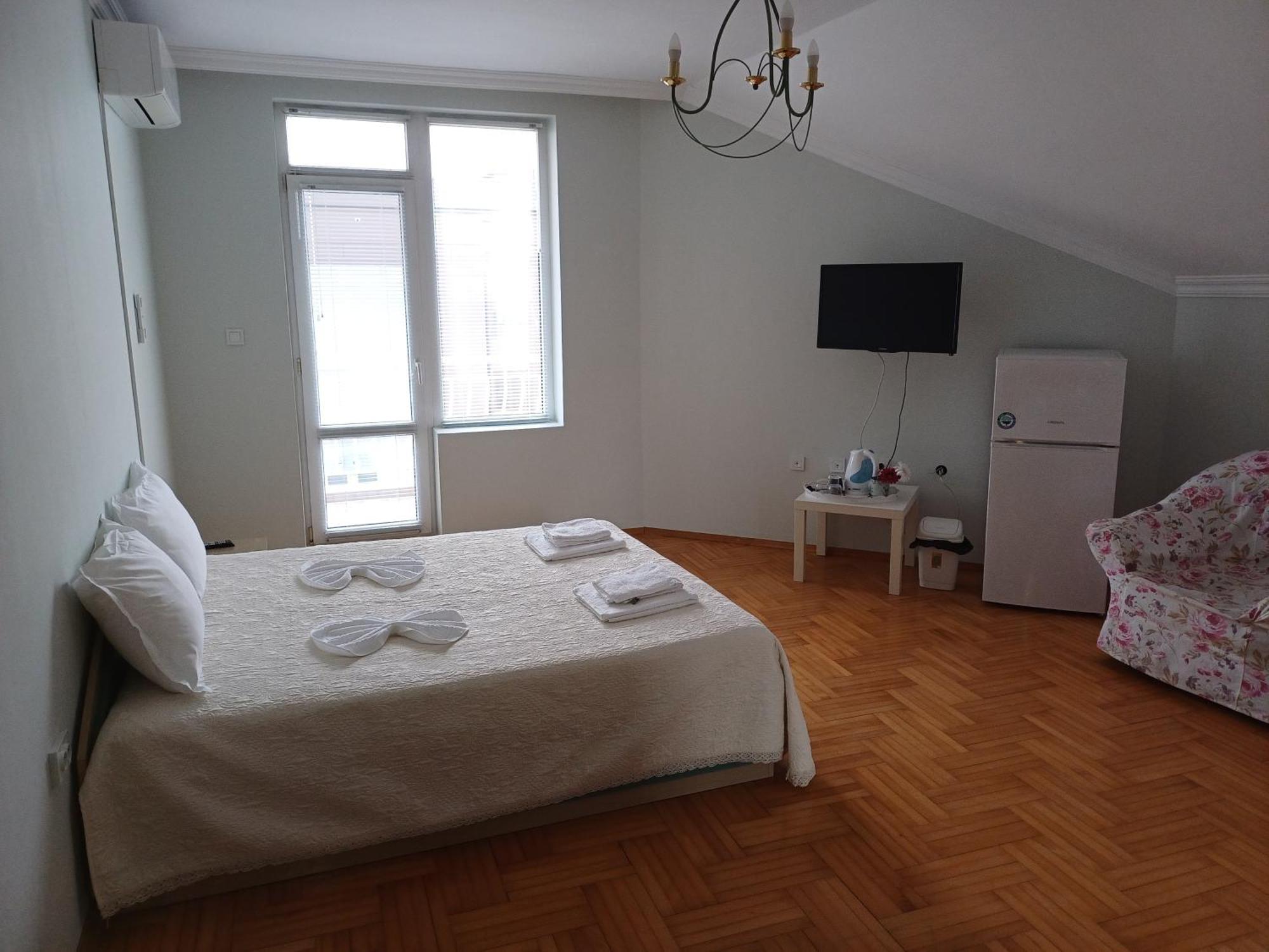 Guest Rooms Deva Burgas Exterior foto