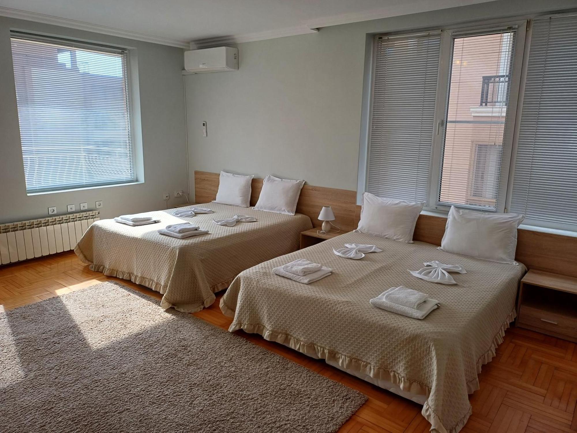 Guest Rooms Deva Burgas Exterior foto