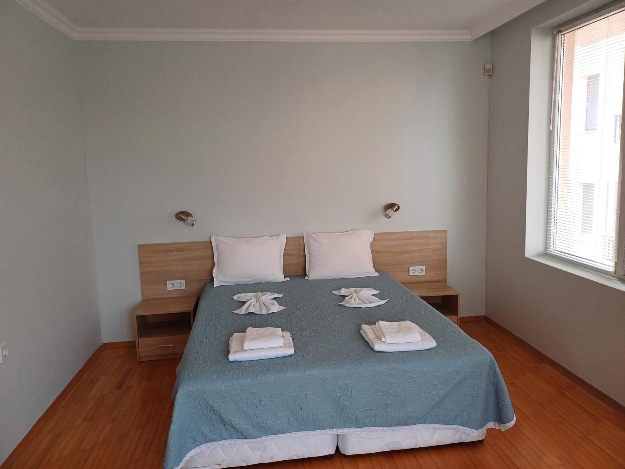 Guest Rooms Deva Burgas Exterior foto