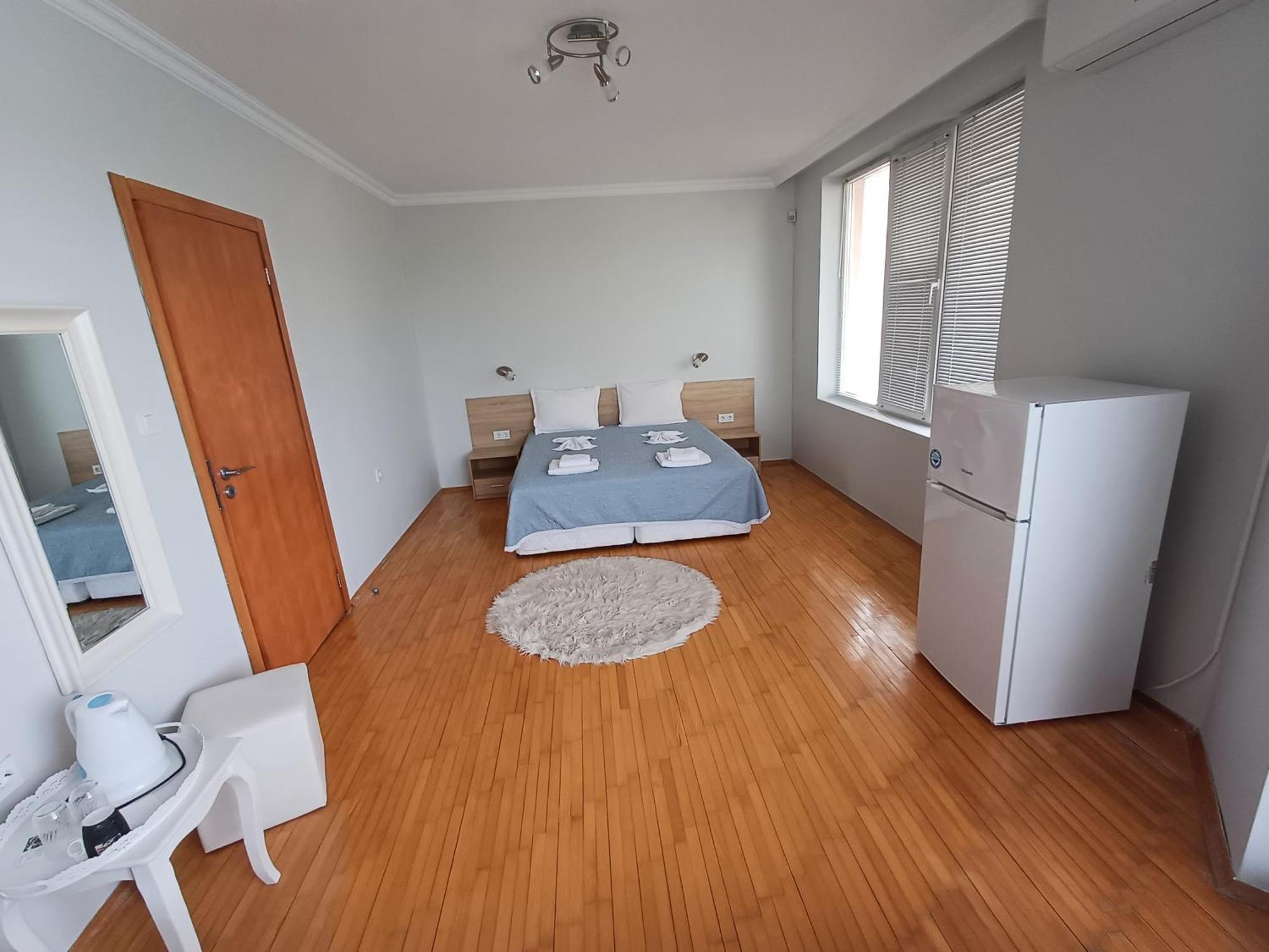 Guest Rooms Deva Burgas Exterior foto