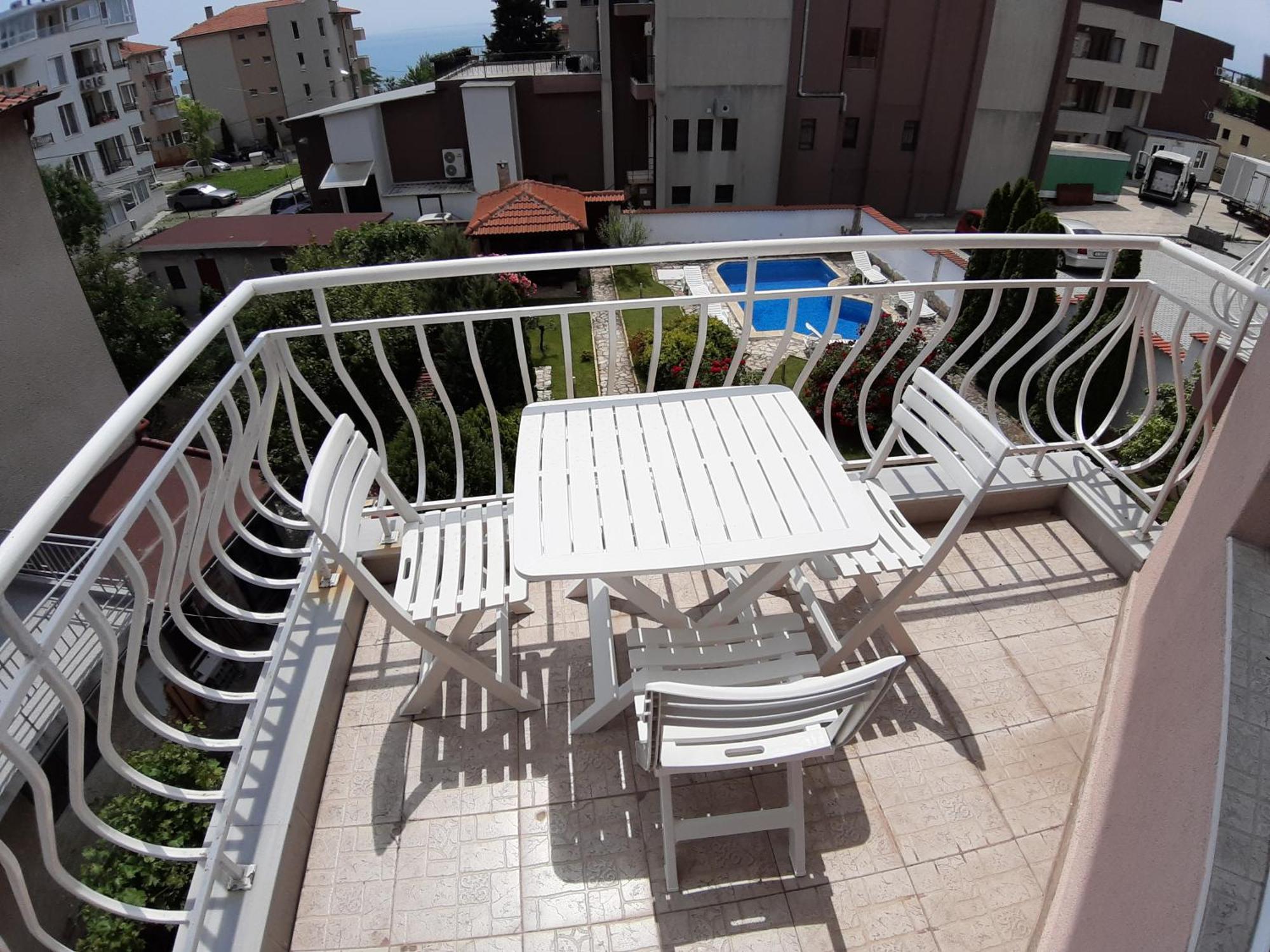 Guest Rooms Deva Burgas Exterior foto